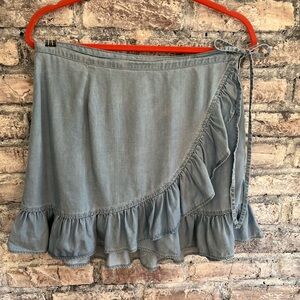 Wrap jeans skirt, cute ruffles accent, secure with button inside smoke pet free